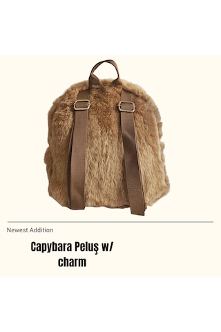 Capybara Peluş Sırt Çantası W/ Charm Kahverengi