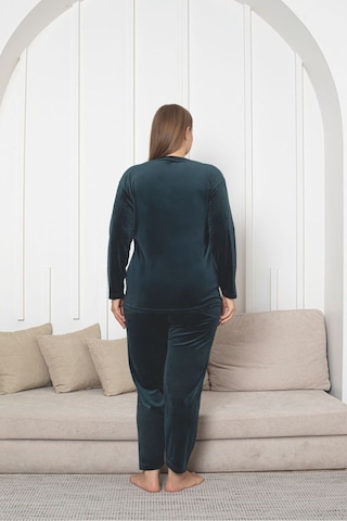 Büyük Beden Kırmızı Likralı Soft Kadife Pijama Takımı Yeşil