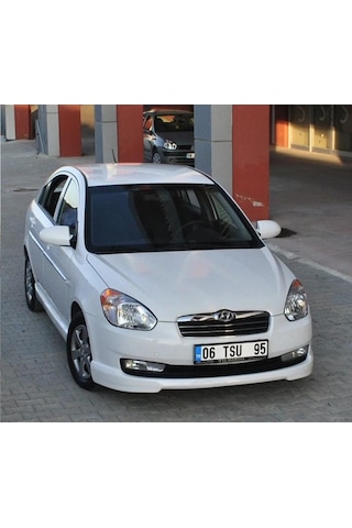 Hyundai Accent Era Ön Karlık Fiber Boyasız