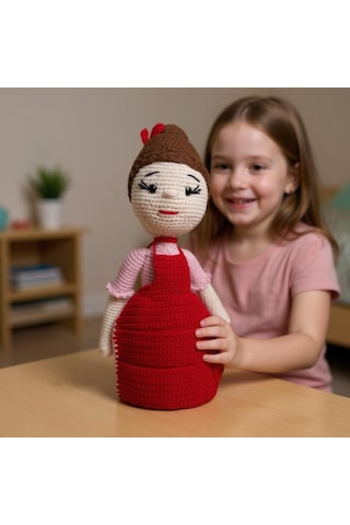 Kız Çocuklar İçin Kırmızı Elbiseli Amigurumi Oyuncak Kırmızı