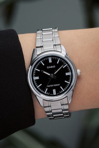 Casio LTP-V005D-1AUDF Kadın Kol Saati