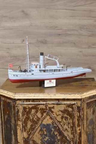 TCG Nusret Mayın Gemisi Maketi