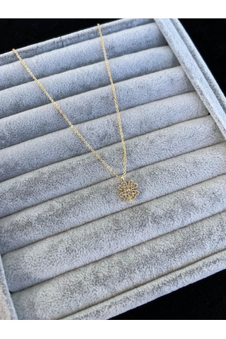 Altın Renk Yonca Model Zirkon Taşlı Kararmaz Paslanmaz Kadın Kolye