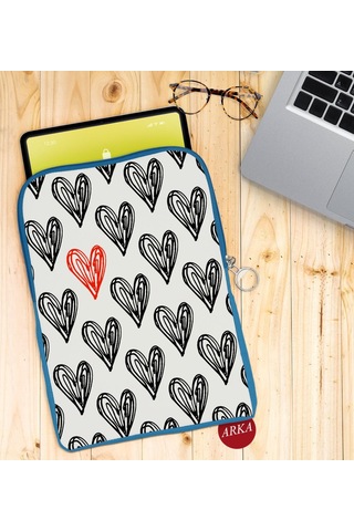 Bk Gift Kalpler Tasarımlı Taşınabilir Koruyucu Tablet Kılıfı & Or