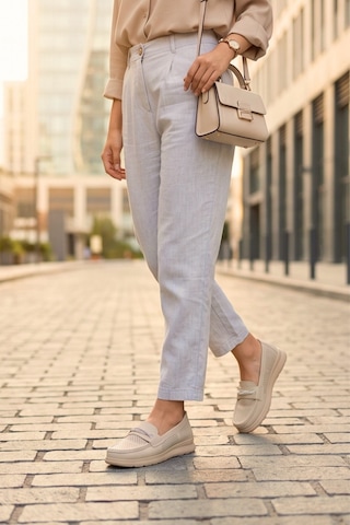 Aura Comfort Ortopedik Tabanlı Işıltı Detaylı Kadın Krem Günlük Casual Loafer Ayakkabı