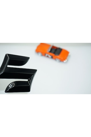 Dk Tuning Suzuki Swift Vitara Sx4 Bagaj Siyah Abs Logo Amblem