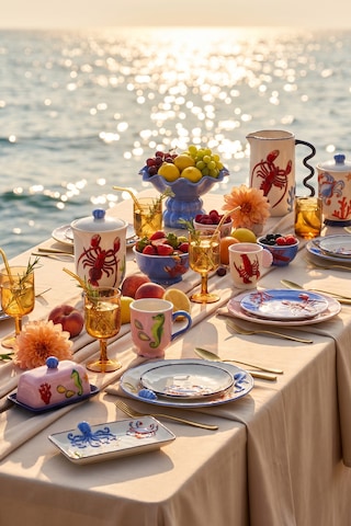 Karaca Deniz Atı Desenli Atlantis Servis Tabağı 25 Cm Renkli
