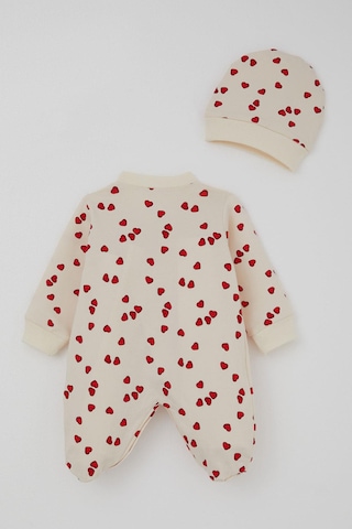 Breeze Kız Bebek Patikli Tulum Sevgi Temalı Kalp Desenli 0-6 Ay, Krem Krem
