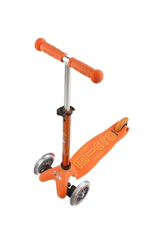 Micro Mini Deluxe MMD008 Scooter