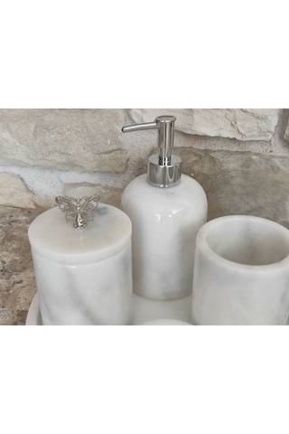 Beyaz Gri Damarlı Mermer Kelebek Gümüş Rengi Aksesuarlı 5'li Banyo Seti Beyaz