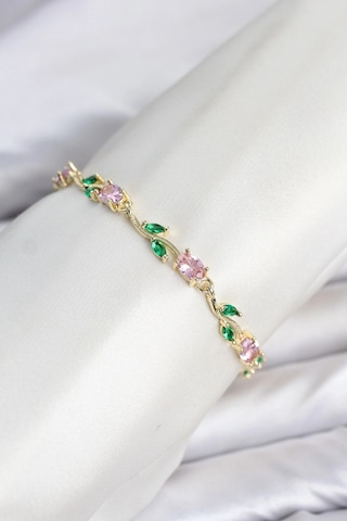 Mey Najmaddin Pirinç Gold Renk Pembe Zirkon Taşlı Çiçek Model Kadın Bileklik Najmaddin Çok Renkli
