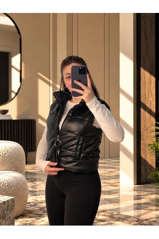 Elora Atelier Dik Yaka Fermuarlı Mat Deri Şişme Yelek Siyah