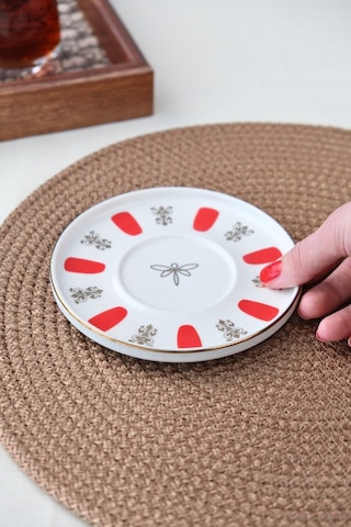 Tabak Evi Porselen Acem Zade Kırmızı Çay Tabağı 12,5cm Tekli Çok Renkli