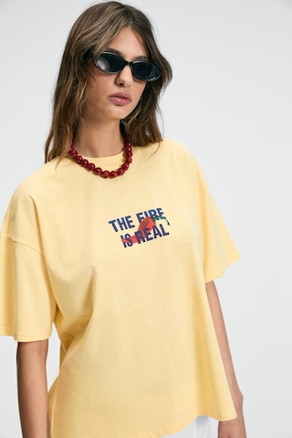 Grımelange CASSIANE Kadın Bisiklet Yaka Kısa Kollu Ön Ve Arka Baskılı Regular Sarı T-Shirt