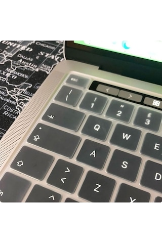Apple Uyumlu MacBook 16' Touch Bar A2141 Zore Klavye Koruyucu Transparan Buzlu Silikon Ped