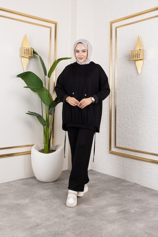 Yeni Sezon Spor Modal Takım Siyah