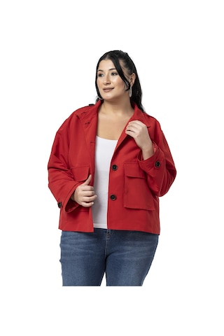 Büyük Beden Dik Yaka Kapaklı Torba Cepli Astarlı Kısa Kırmızı Trençkot Kırmızı