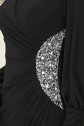 Raika Moda Taş Detaylı Lavinni Tesettür Abiye Elbise Siyah