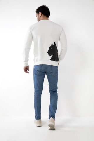 Erkek Beyaz Renk Kapşonsuz Puma Baskılı Sweatshirt