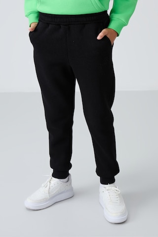 Tommylife Tommy Life Siyah Pamuklu Kalın İçi Tüylü Yumuşak Dokulu Standart Fit Nakışlı Erkek Çocuk Eşofman Alt - 11224 Siyah