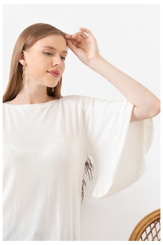 Aqe Fashion Kadın Beyaz Kolu Volanlı Kayık Yaka Bluz-Beyaz