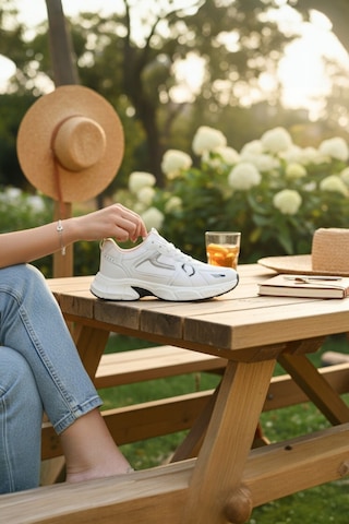 Enoch Erkek Beyaz Modern Yürüyüş Ayakkabısı - Kalın Tabanlı Ve Destekli Günlük Sneaker Siyah - Beyaz