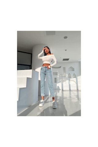 Woddi Kar Yıkama Yüksek Bel Likralı Kısa Paça Bilek Model Pantolon Jeans Taş1