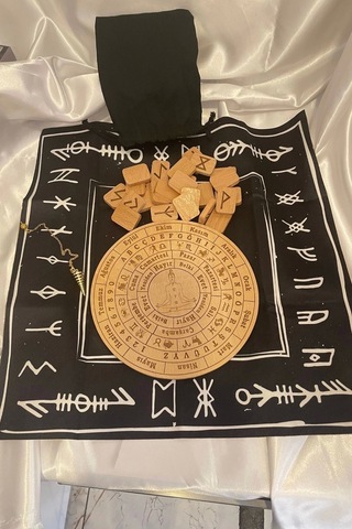 Rune Semboli Taşları Run Taşları Örtüsü Pandül Tahtası Pirinç Pandül Sunak Nordic Runes Sarkaç Seti
