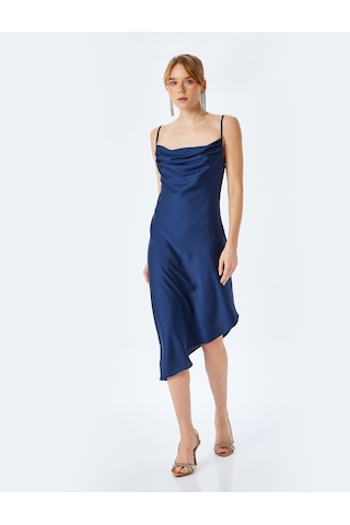 Koton İp Askılı Degaje Yaka Asimetrik Midi Slip Saten Elbise Lacivert 5sak80008fw Lacivert