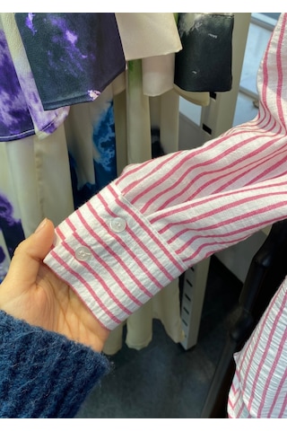 Pera Moda Çift Cepli Arkası Uzun Önü Kısa Luna Keten Çizgili Oversize Gömlek Pembe