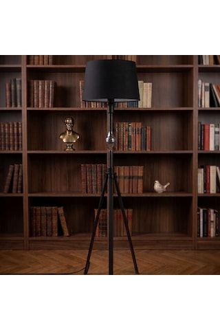 Enderun Tripod Metal Ayaklı Lambader Siyah Hazır Başlık Köşe Lambası Salon Aydınlatması