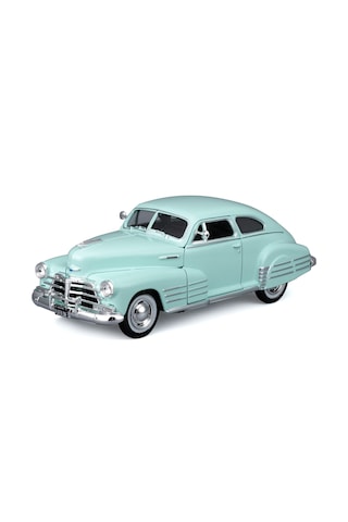1:25 1948 Chevrolet Fleetline Aerosedan Açık Yeşil 32921-01