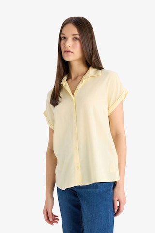 DeFacto Regular Fit Basic Düz Viskon Kısa Kollu Gömlek N7819AZ25SPYL155