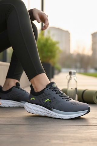 Enoch Erkek Spor Koşu Ve Yürüyüş Ayakkabısı Ortopedik Tabanlı Nefes Alan Fileli Rahat Model Füme - Sarı