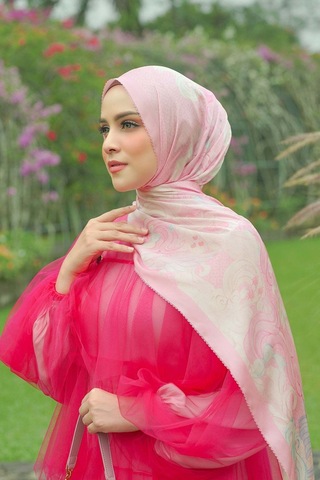 Buttonscarves Friendship Saten Şal - Pinkie Pie Pembe
