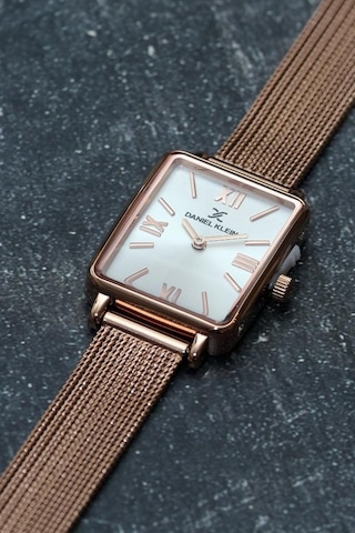 Daniel Klein Dke.1.10741-5 Dikdörtgen Kasa Hasır Kordon Minimal Tasarım Kadın Kol Saati Rose Gold