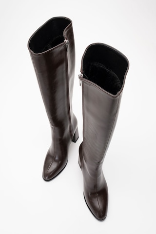 Decer Kahverengi Cilt Kadın Topuklu Çizme Kahverengi Deri