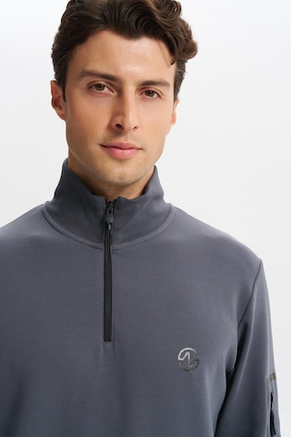 AR-MA Arma Erkek Slim Fit Dik Yaka Yarım Fermuar Pamuklu Sweatshirt Sol Kol Fermuar Cepli K30404685702 Gri