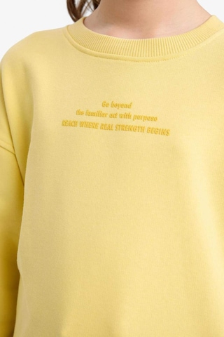 Defacto 29 Ekim Cumhuriyet Bayramı Relax Fıt Bisiklet Yaka Baskılı Sweatshirt Kız Çocuk E6782a826spyl115 Sarı-yl115