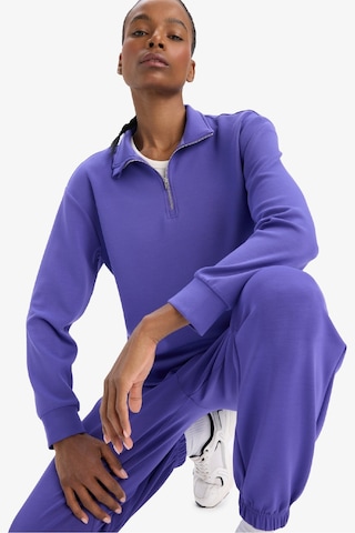 DeFactoFit Oversize Geniş Kalıp Yarım Fermuarlı Dik Yaka Modal Sporcu Sweatshirt D7126AX25SPPR273