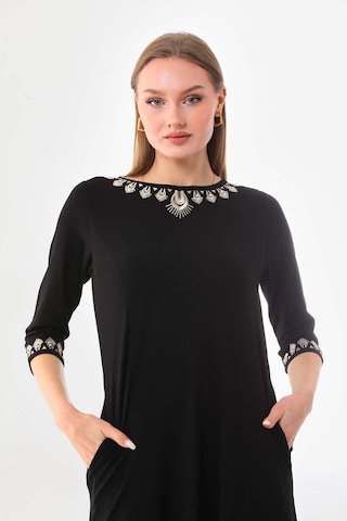 Sistas Kadın Kolları Ve Yakası İşlemeli Midi Boy Elbise 23450 Siyah
