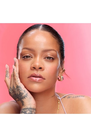 Fenty Beauty Trip - Nemlendirici Ve Dolgunlaştırıcı Makyaj Bazı