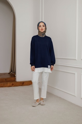 Moonsc Kadın Regular Fit %100 Pamuk Eteği Piliseli Bisiklet Yaka Tesettür Lacivert Tunik