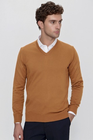 Morven Basic Dinamik Fit Rahat Kesim V Yaka Triko Kazak 99kc017004408 Camel