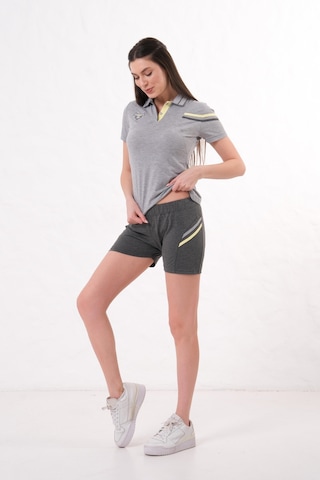 Kadın Polo Yaka T-shirt Takımı Rahat Kesim Yazlık Günlük Kombin Gri Melanj