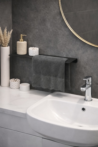 Raflı Siyah Metal Havluluk Modern Banyo Havlu Askısı Siyah