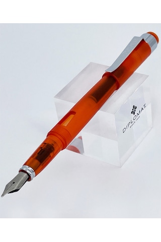 Diplomat Magnum Demo Turuncu Dolma Kalem - F Uç D40912023 Turuncu