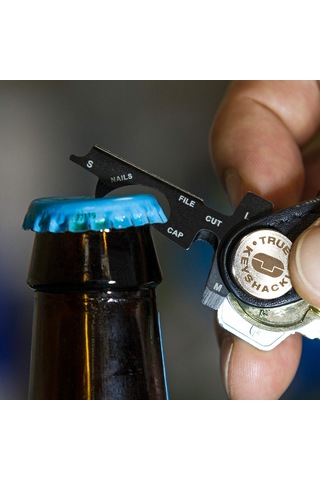 True Utility 921 Key Shackle Anahtarlık