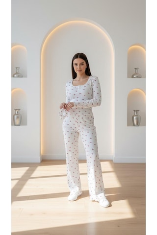 Divinus Kiraz Desenli Kaşkorse Pijama Takım Beyaz