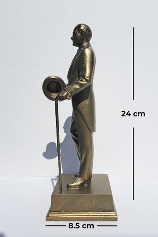 Şapkalı Atatürk Heykeli Biblo - Büyük Boy
